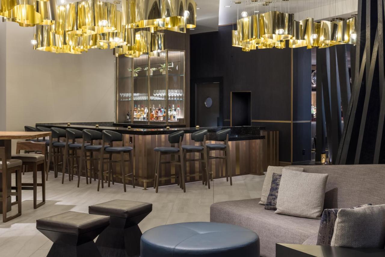 Richmond Marriott Hotell Eksteriør bilde