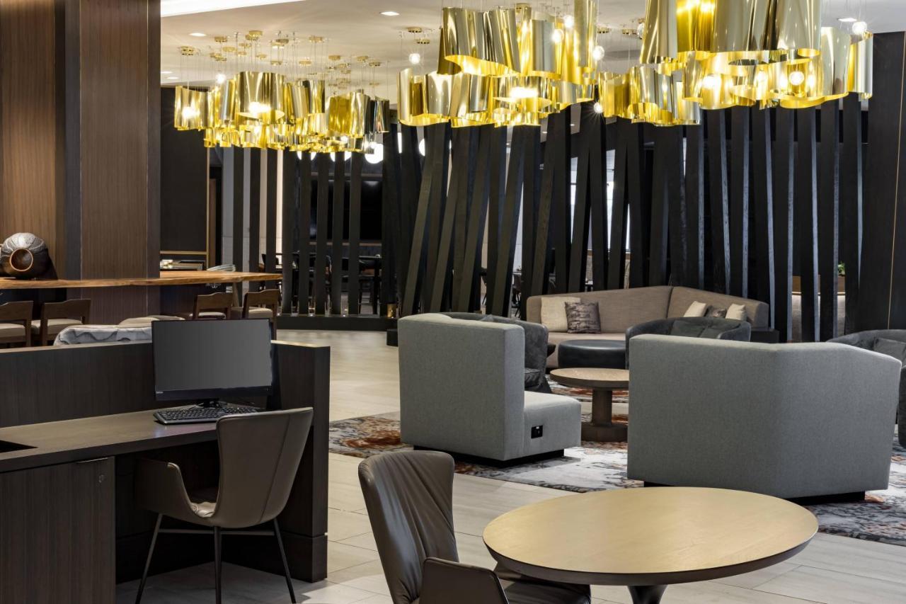 Richmond Marriott Hotell Eksteriør bilde